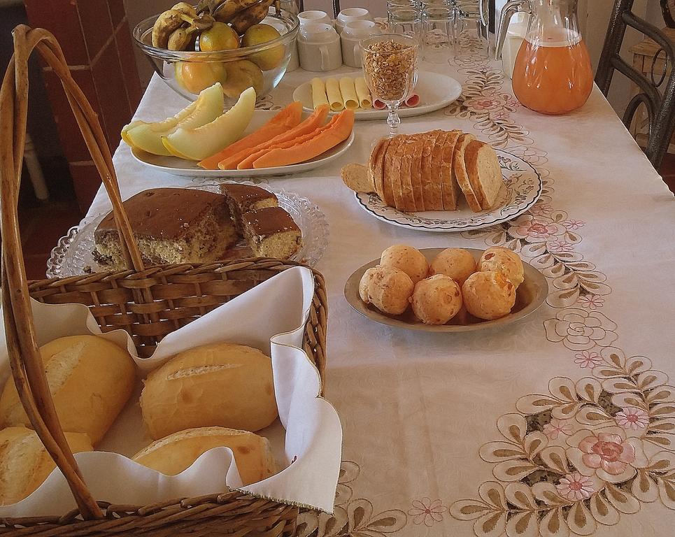 Bed and Breakfast Aconchego Lar Cama E Cafe Фос-ду-Игуасу Экстерьер фото