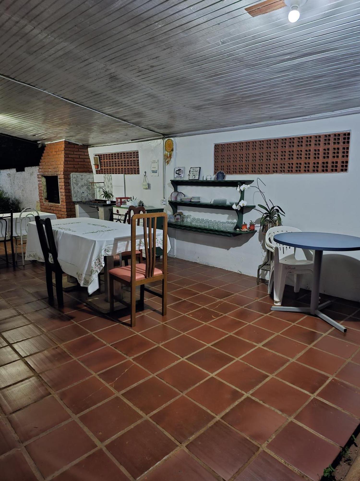 Bed and Breakfast Aconchego Lar Cama E Cafe Фос-ду-Игуасу Экстерьер фото