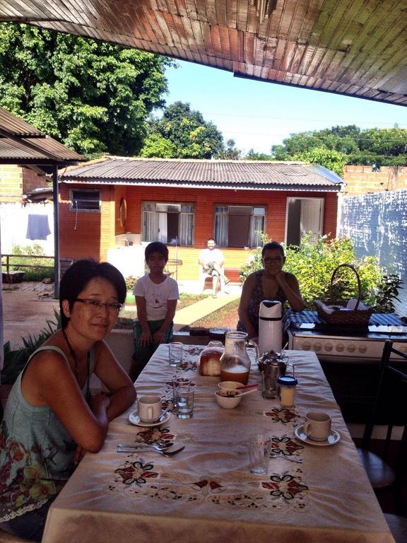 Bed and Breakfast Aconchego Lar Cama E Cafe Фос-ду-Игуасу Экстерьер фото